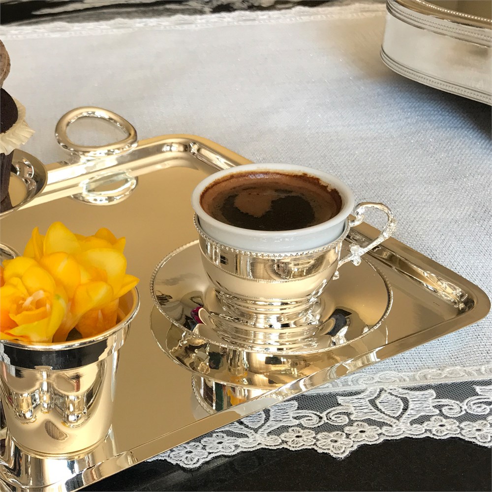 Noktalı Kahve Fincanı