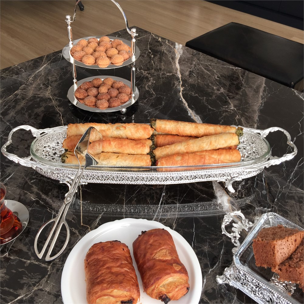 Oval Camlı Mezelik Çerezlik Dantel Bir Desen