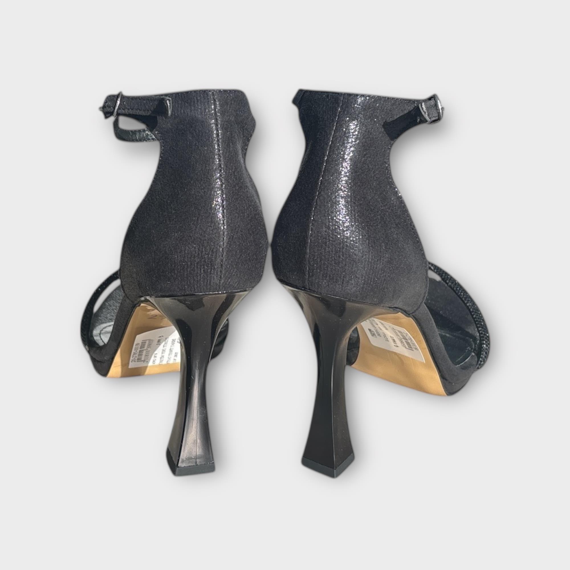 Kadın Bilekten Bağlamalı Taş Detaylı Abiye Ayakkabı Siyah