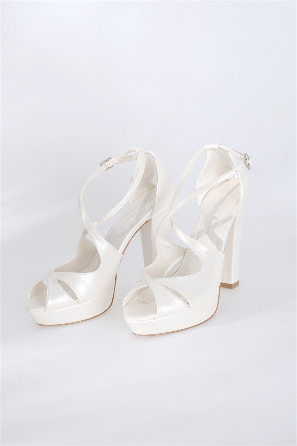 Kadın Çapraz Bantlı Gelin Ayakkabısı BEYAZ SEDEF