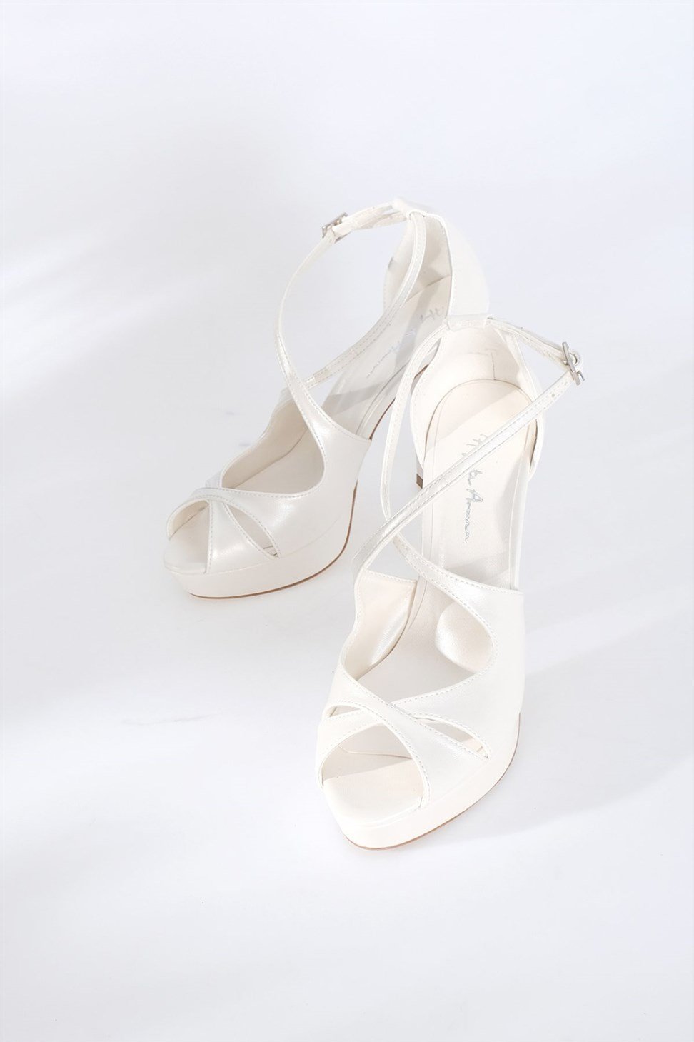 Kadın Çapraz Bantlı Gelin Ayakkabısı BEYAZ SEDEF
