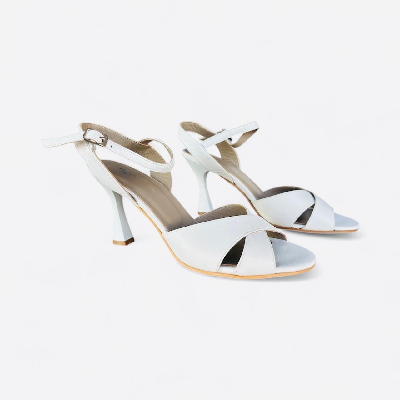 Kadın Hakiki Deri Bilekten Tokalı Abiye Ayakkabı Beyaz