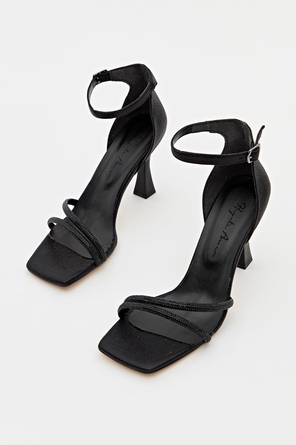 Kadın İki Bant Abiye Ayakkabı SİYAH