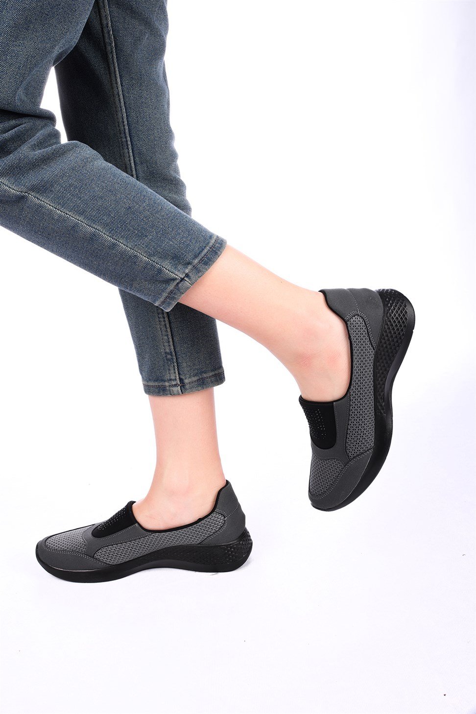 Kadın Kalın Tabanlı Günlük Comfort Ayakkabı GRİ