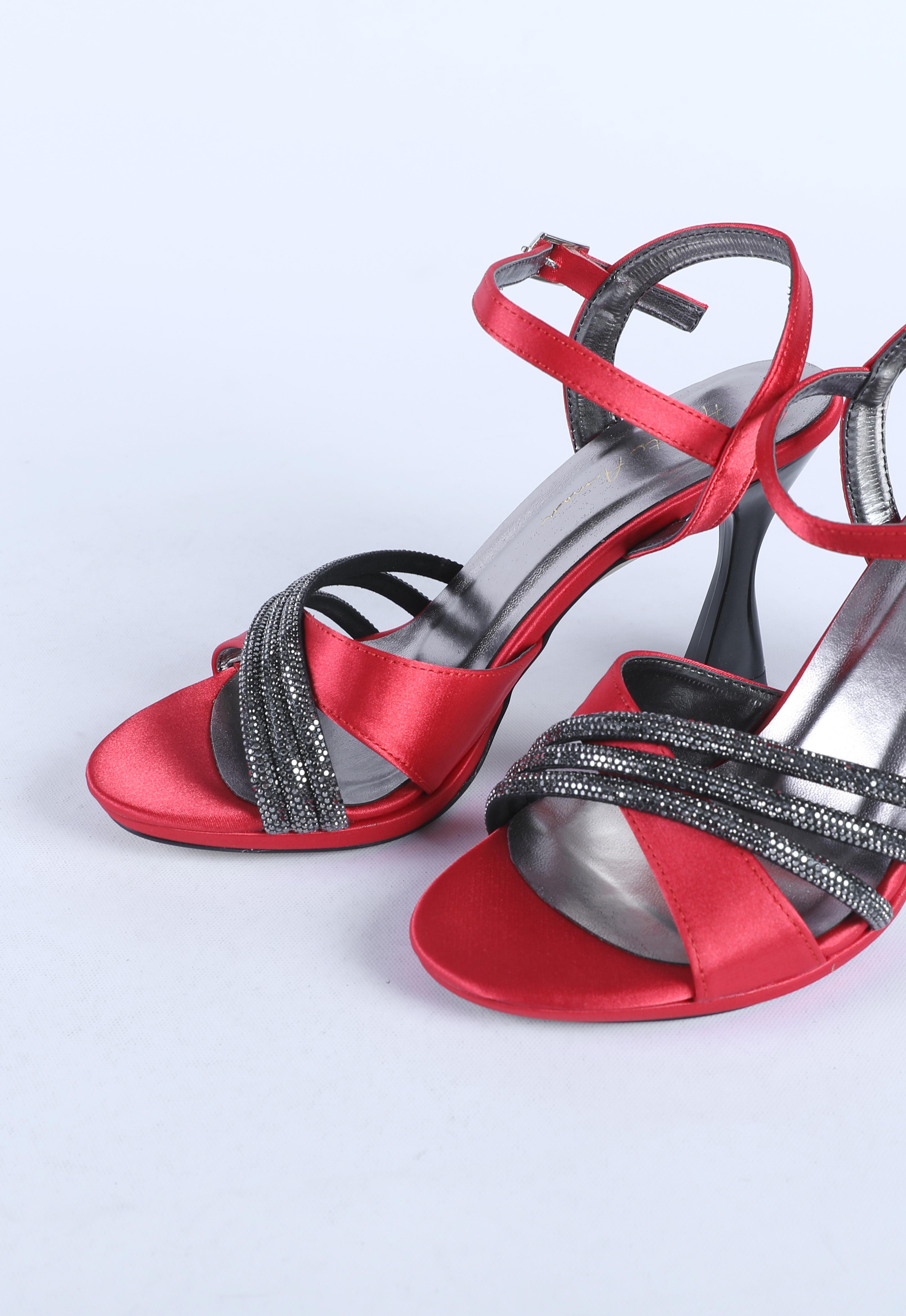 Kadın Taş Detaylı Abiye Ayakkabı Kırmızı Saten