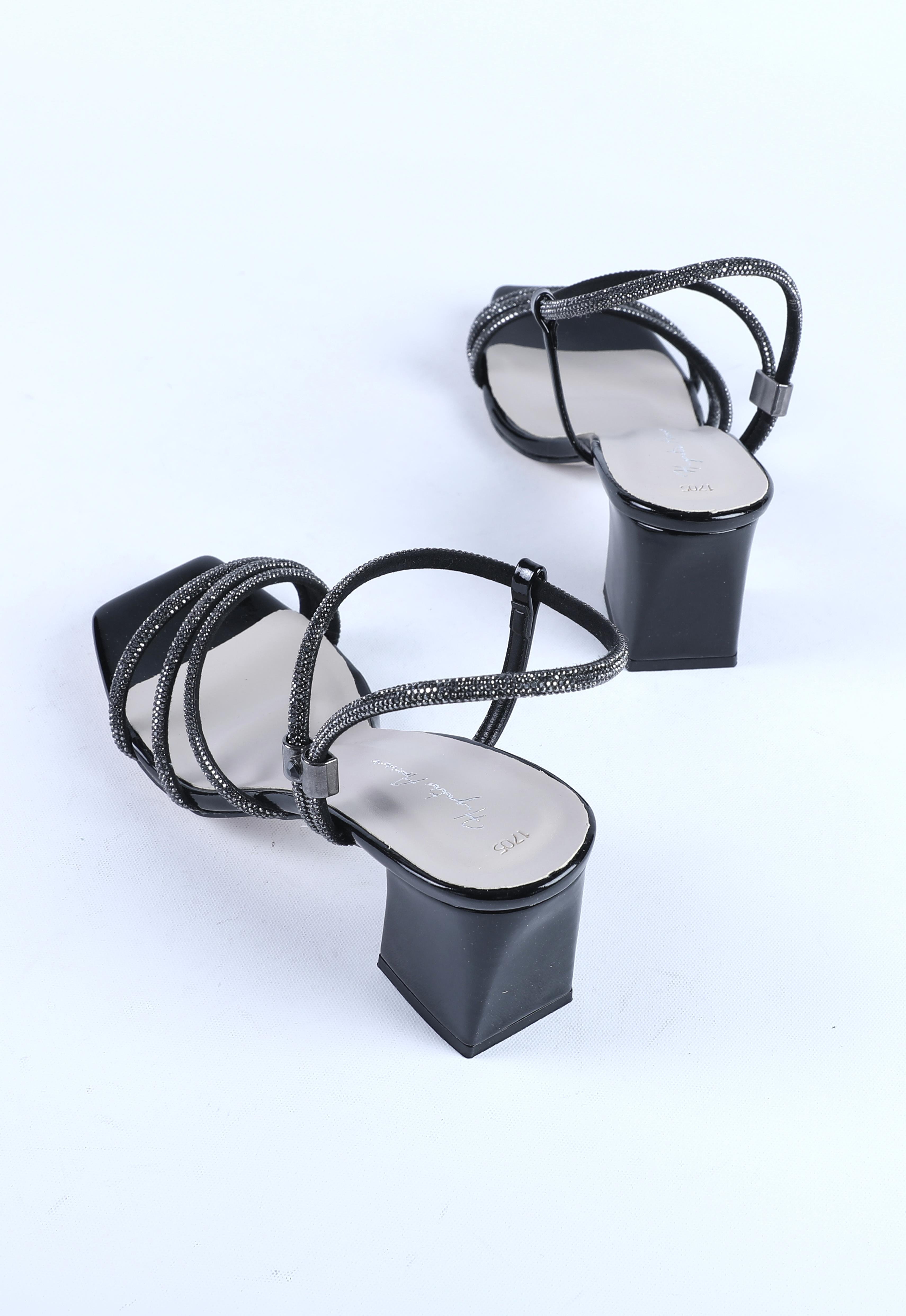 Kadın Taş Kordon Detaylı Abiye Ayakkabı Siyah