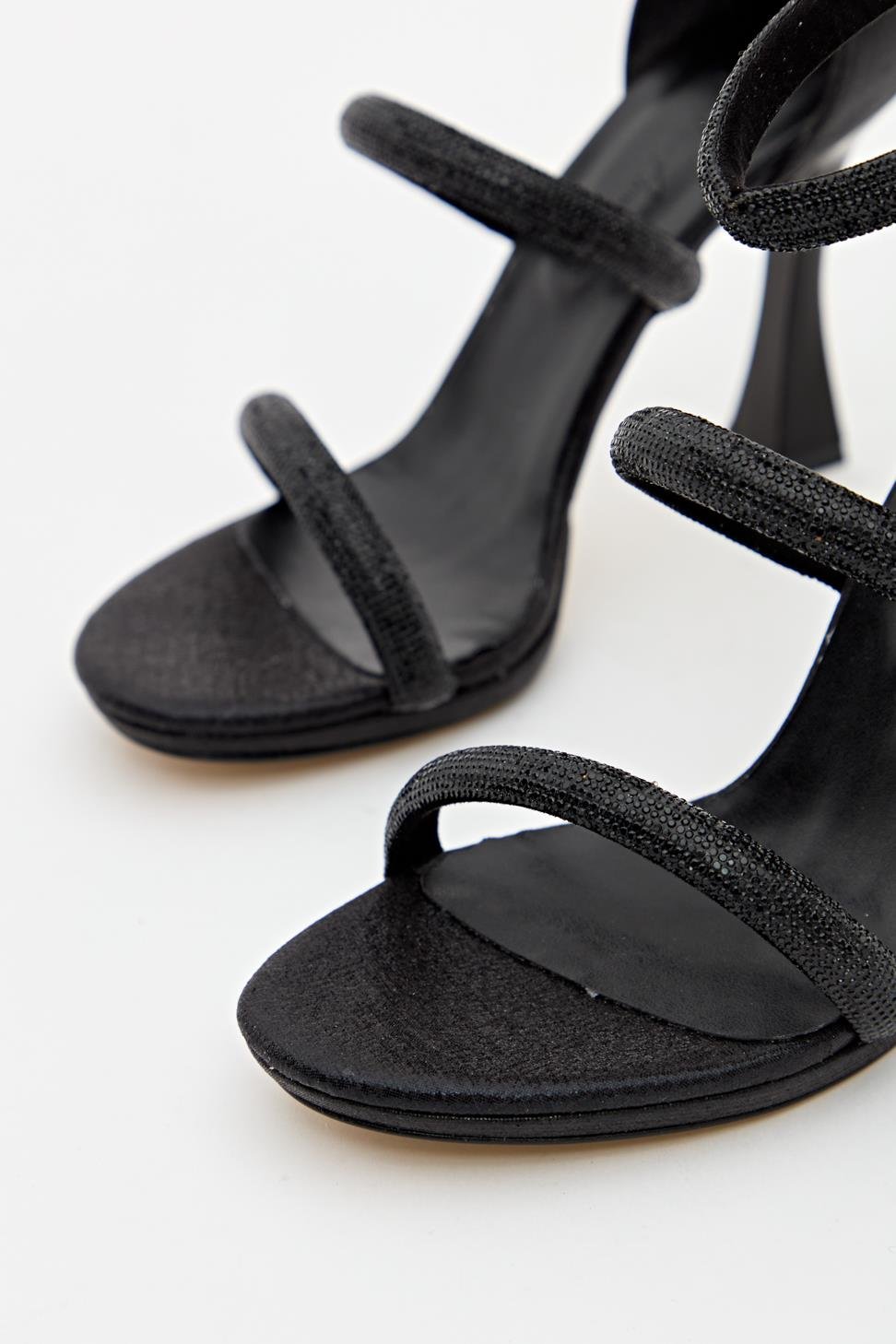 Kadın Üç Bant Abiye Ayakkabı SİYAH