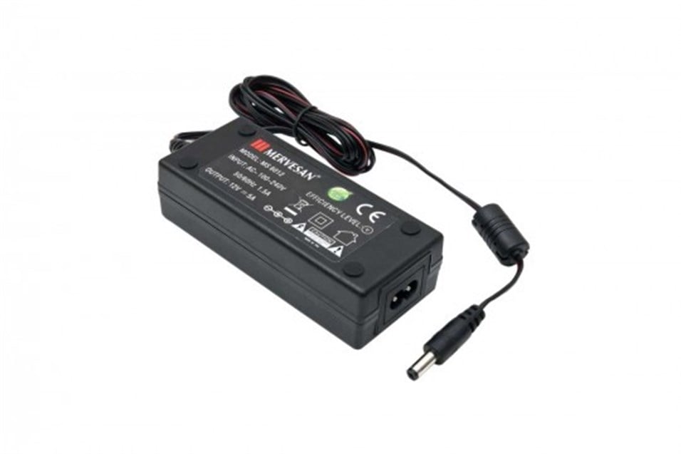 12 Volt 5 Amper Adaptör