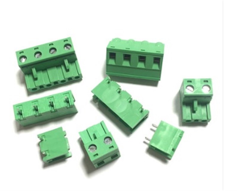 6 Pin 7.62mm 180' Geçmeli Takım Klemens