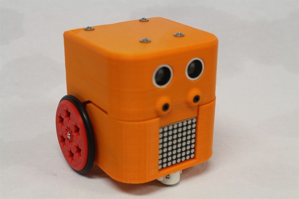 Mini Robot ( Engelden Kaçan )