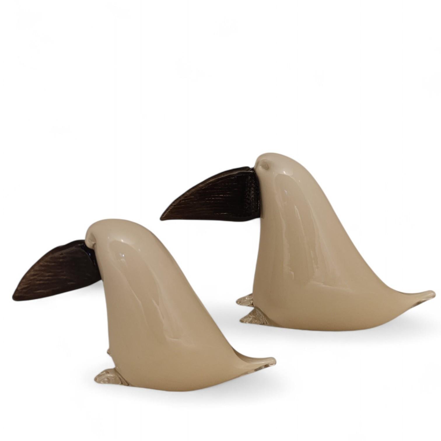 En YenilerHirefTukan Kuşu Cam L boy Obje