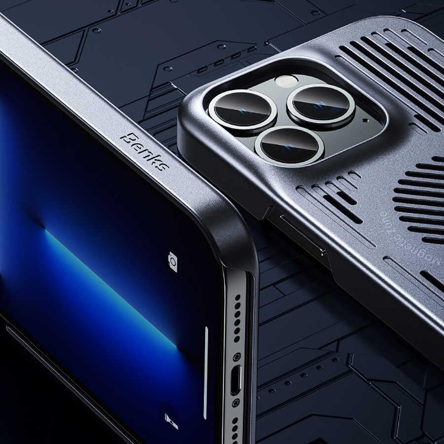 Apple iPhone 13 Kılıf Benks Bizzard Soğutucu Özellikli Oyuncu Telefon Kılıfı