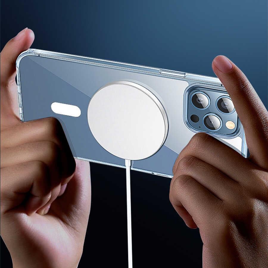 Apple iPhone 14 Pro Max Wiwu Magsafe Şarj Özellikli Lens Korumalı Şeffaf Silikon Kapak