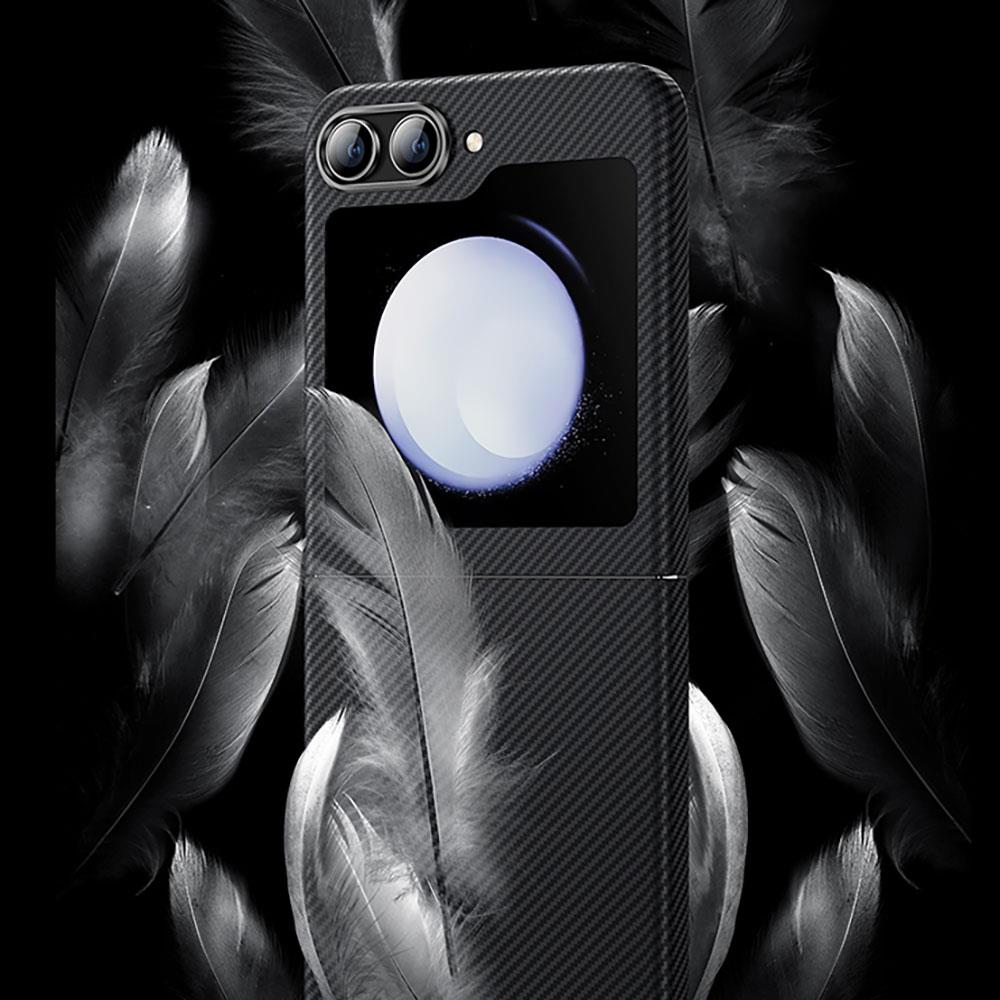 Galaxy Z Flip 5 Kılıf Karbon Fiber Benks Essential ArmorAir 600D Kevlar Kapak