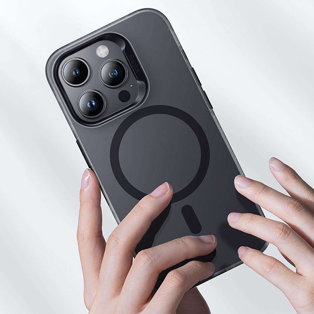 Apple iPhone 15 Pro Max Kılıf M-safe Şarj Özellikli Benks Lucid Armor Kapak