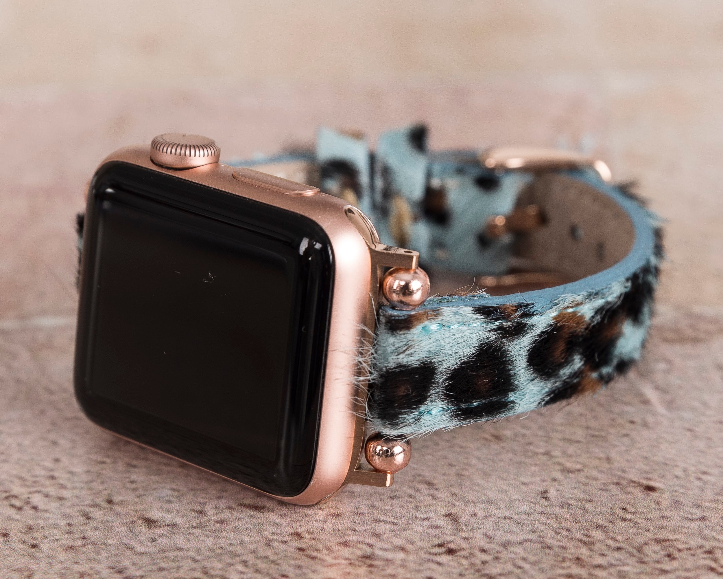 Apple Watch Uyumlu Deri Kordon 38-40-41mm Ferro LEO56N