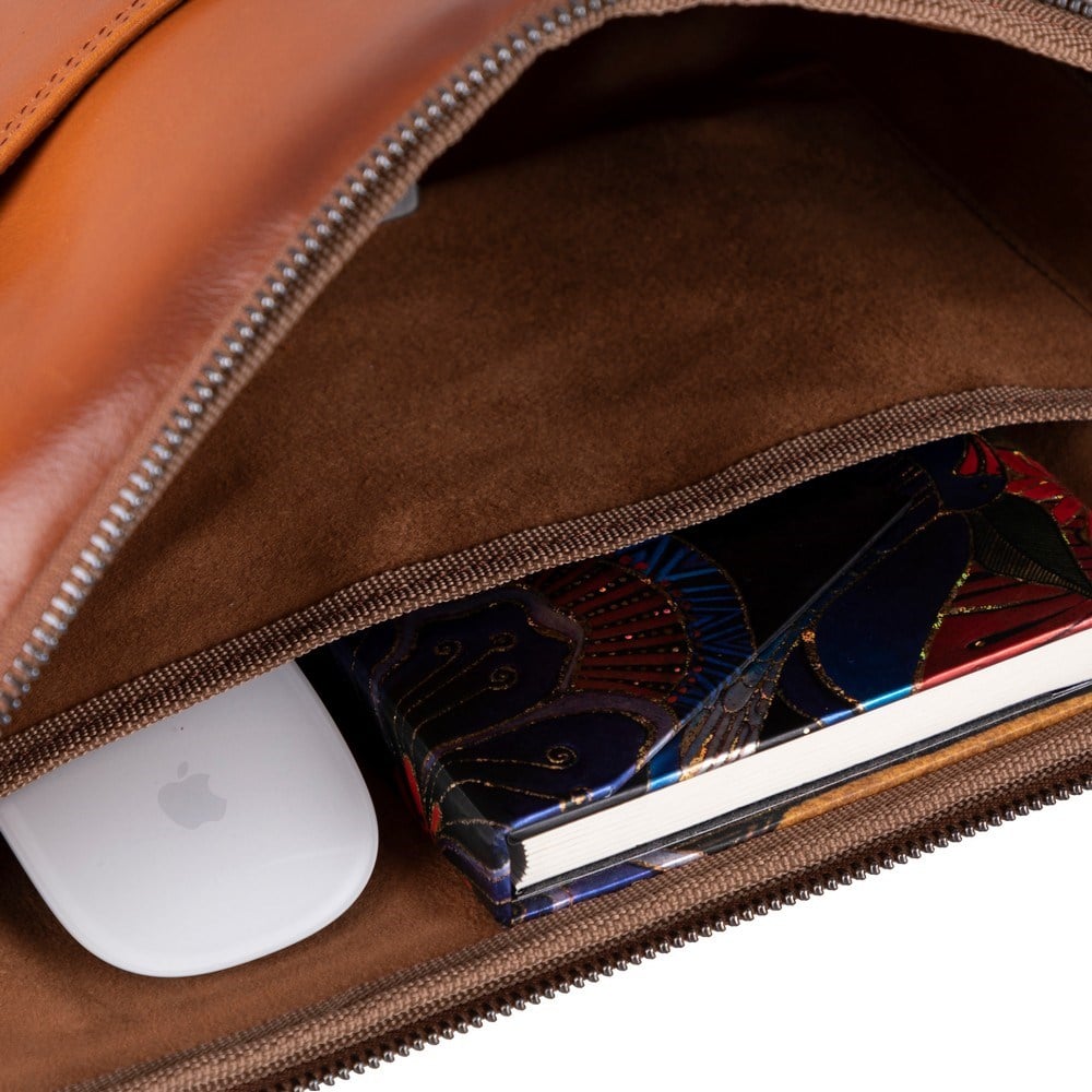 Leeds 16 inç MacBook Ve Pc Uyumlu, Hakiki Deri, El Yapımı Kılıf, Gölgeli Taba