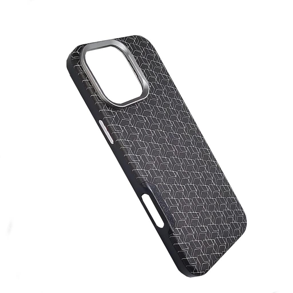 Apple Iphone 16 Pro Rombica Maze Gizli Magsafe Mika Kılıf