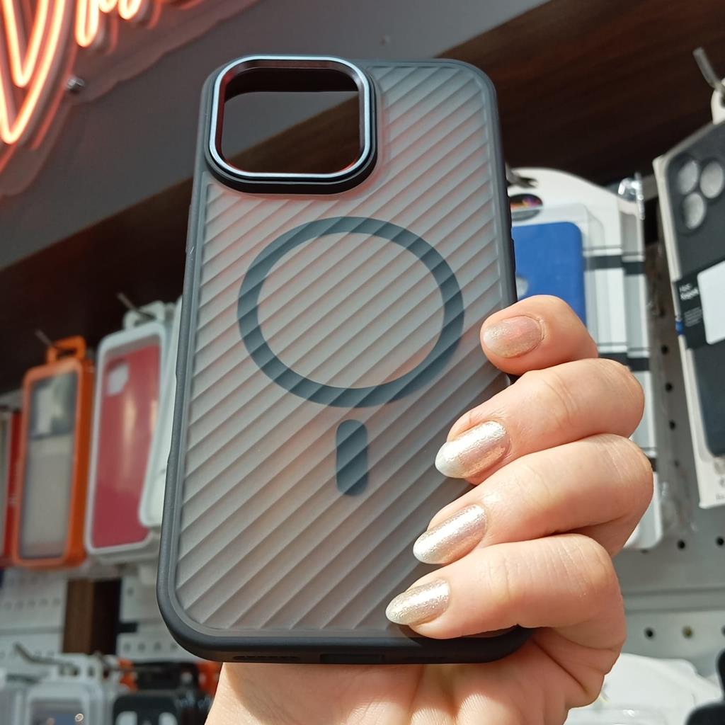 İphone 16 Plus Magsafe Özellikli Matrix Kapak