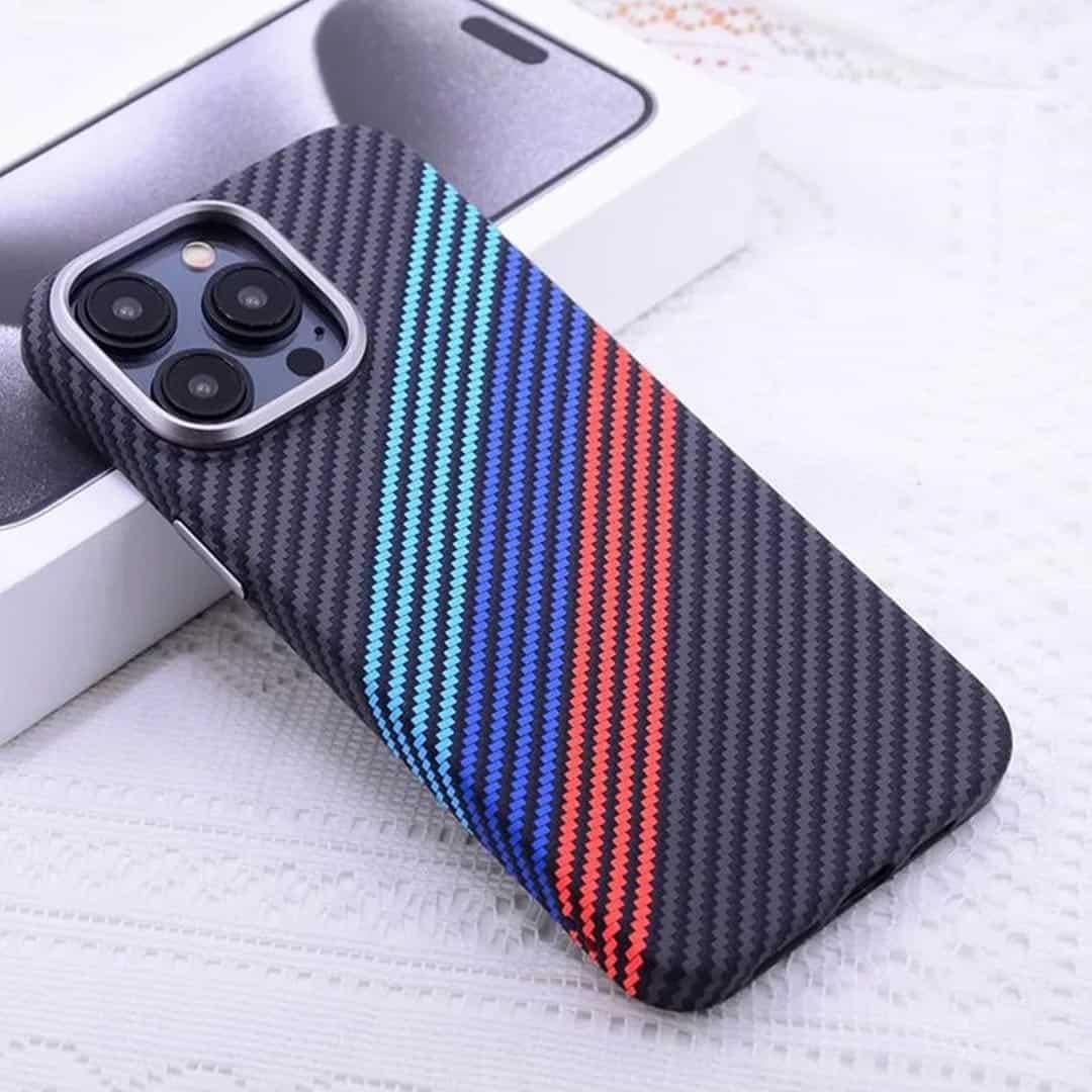 iPhone 16 Pro Magsafe Özellikli Rex Karbon Kapak