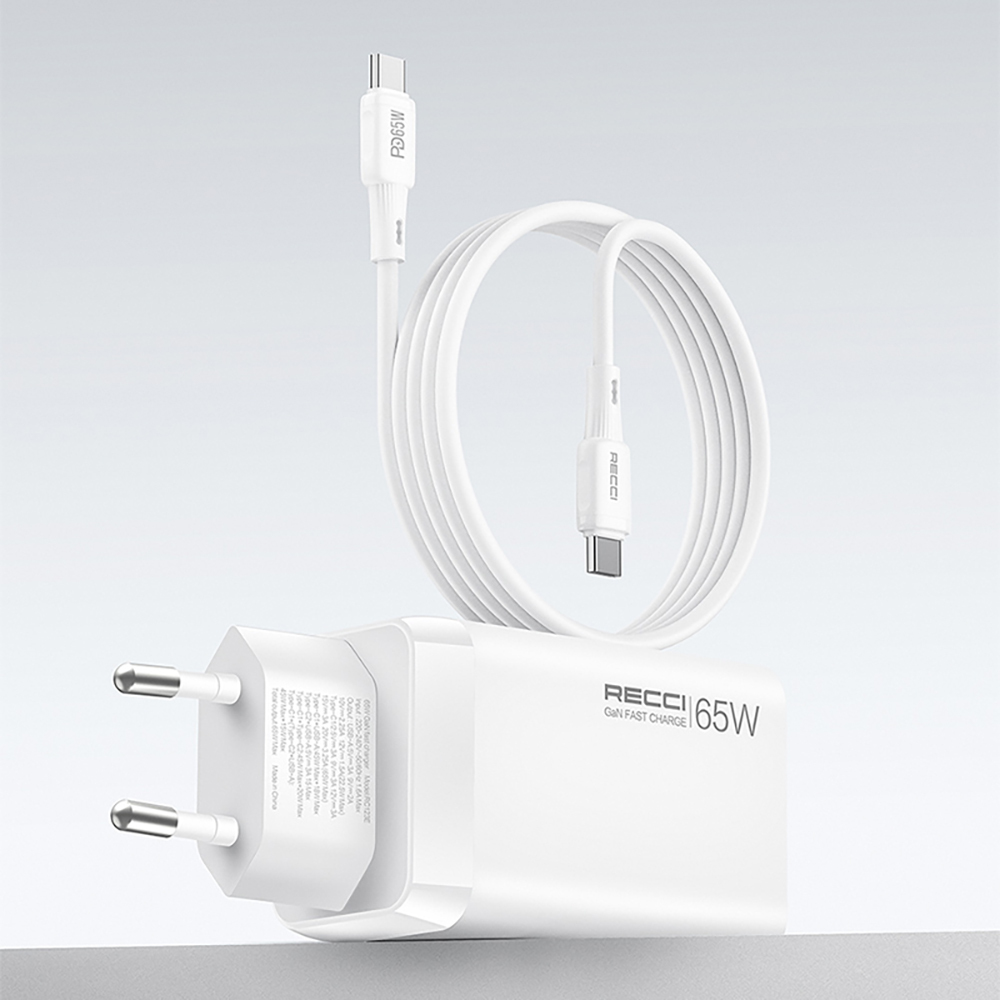 Recci RC123E Type-C PD GaN Teknolojili Mini Hızlı Şarj Seti 65W 1M
