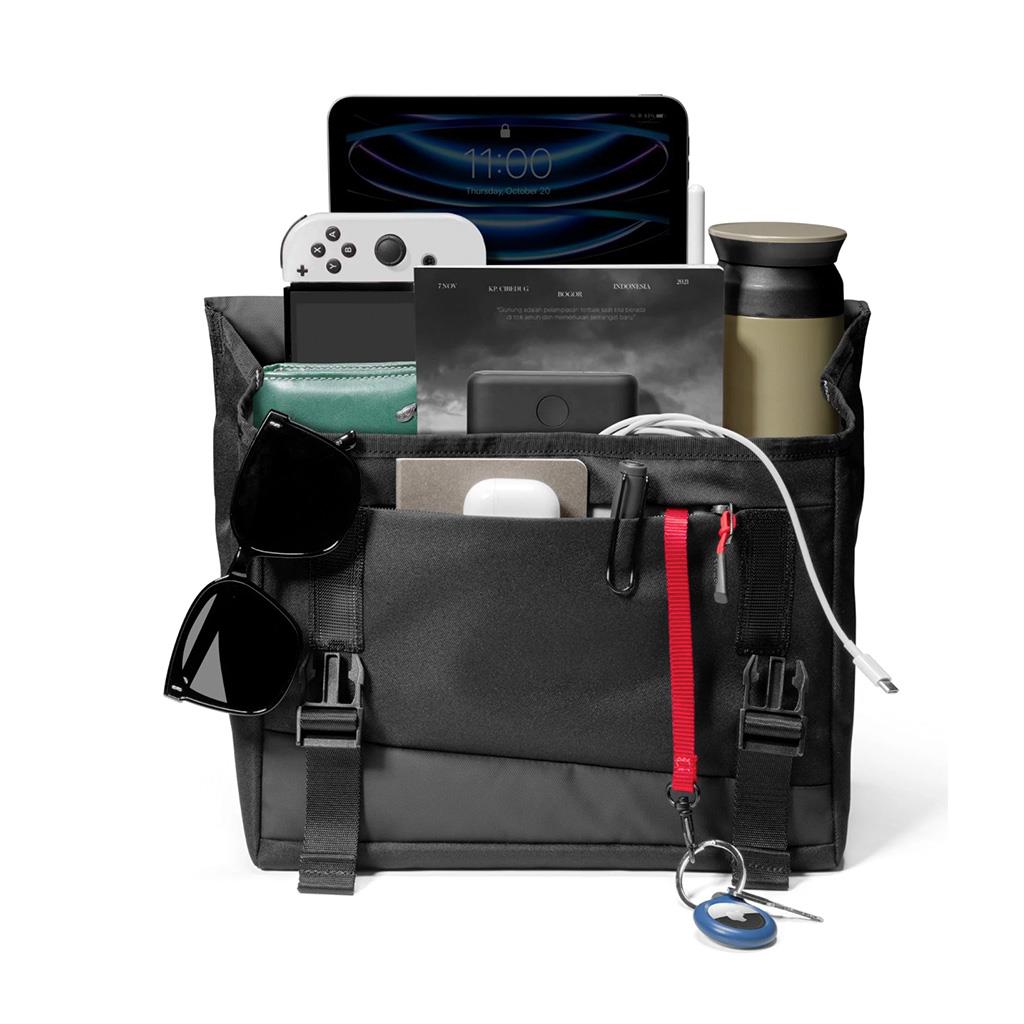 Tomtoc Slash T27 11 inç / 6.5L iPad Postacı Omuz Çantası