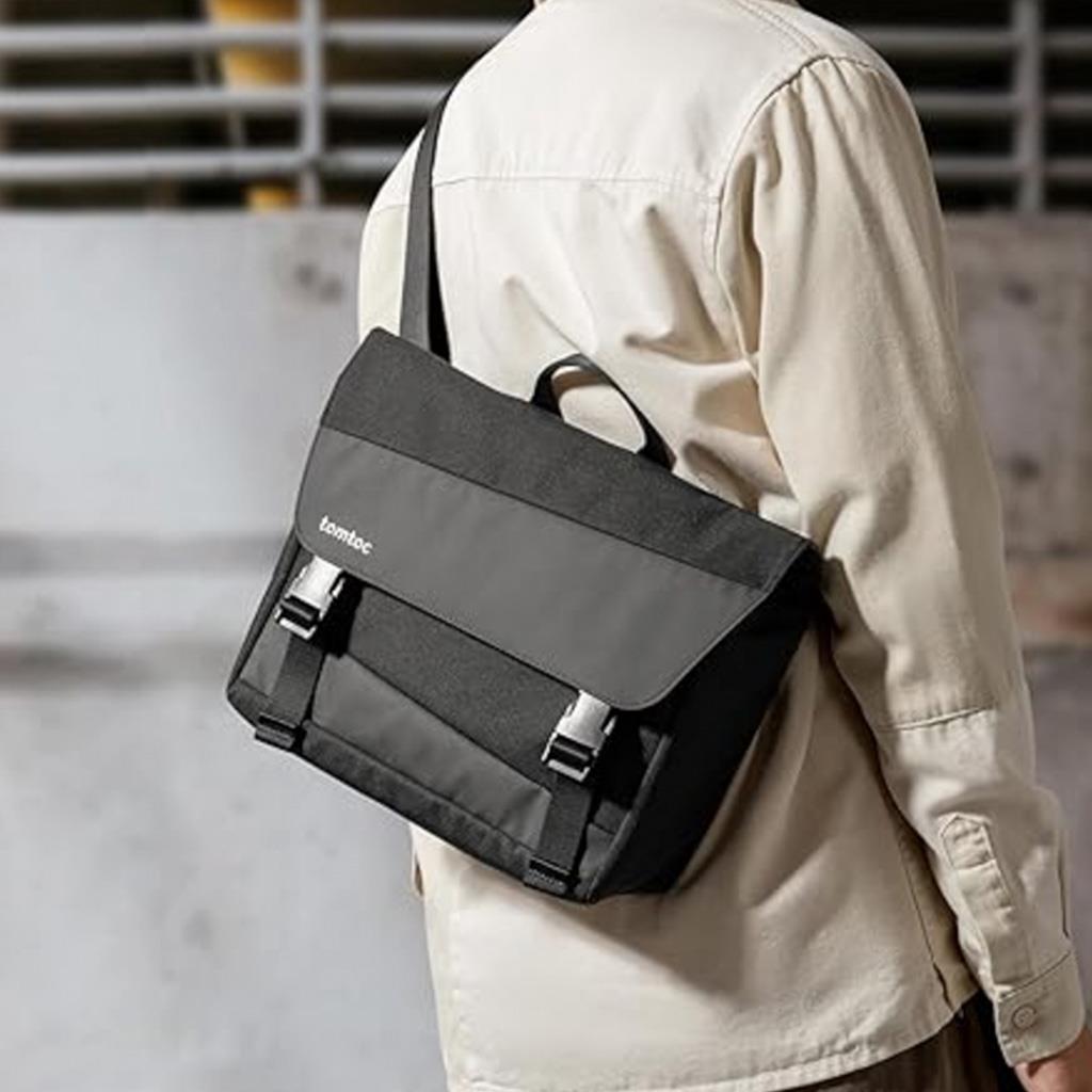 Tomtoc Slash T27 11 inç / 6.5L iPad Postacı Omuz Çantası