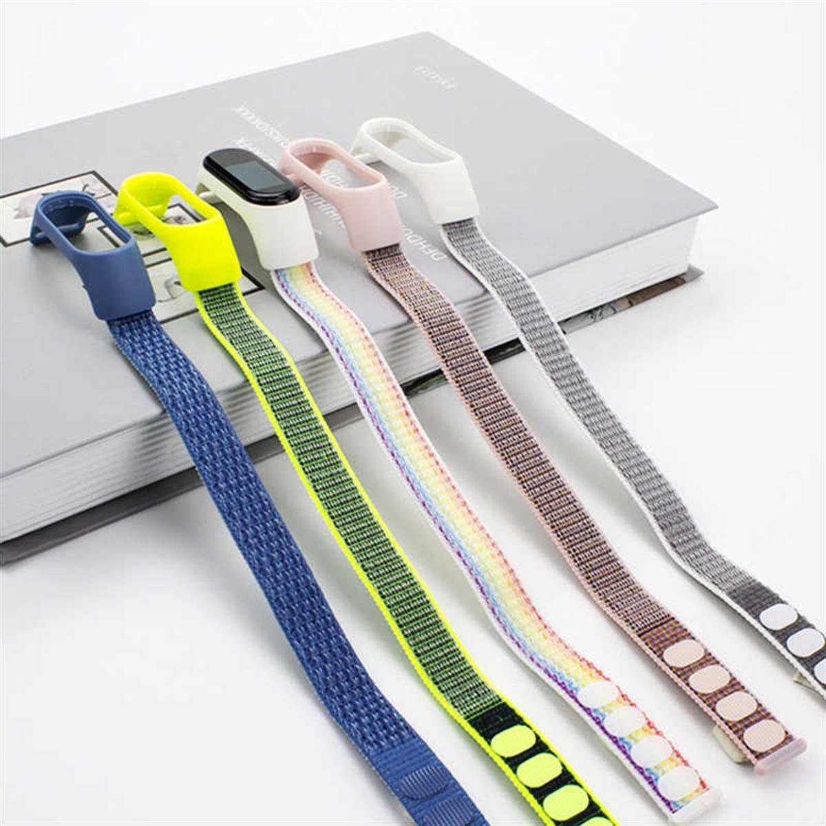 Xiaomi Mi Band 6 KRD-03 Hasır Kordon