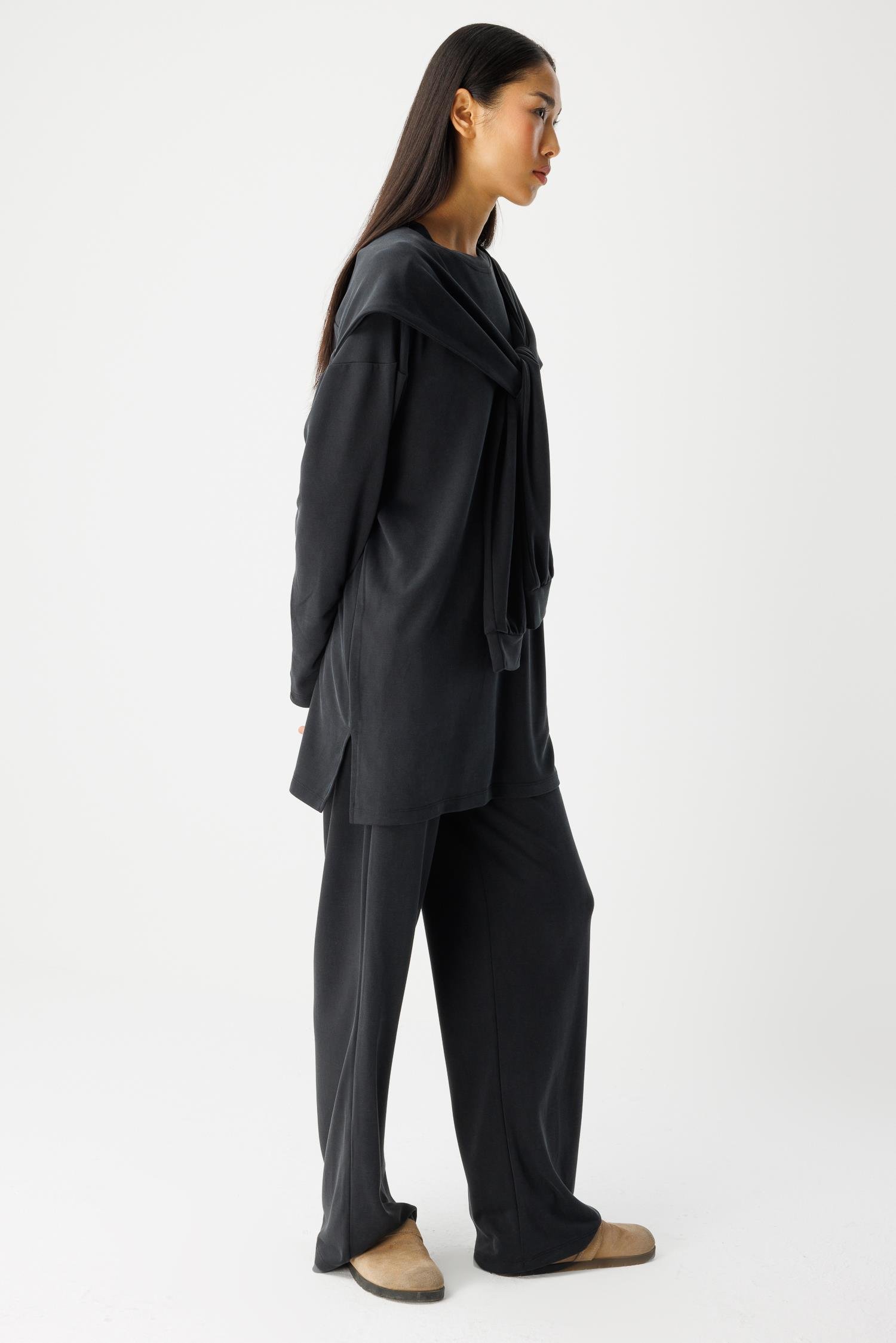 Bağlama Detaylı Takım - Siyah