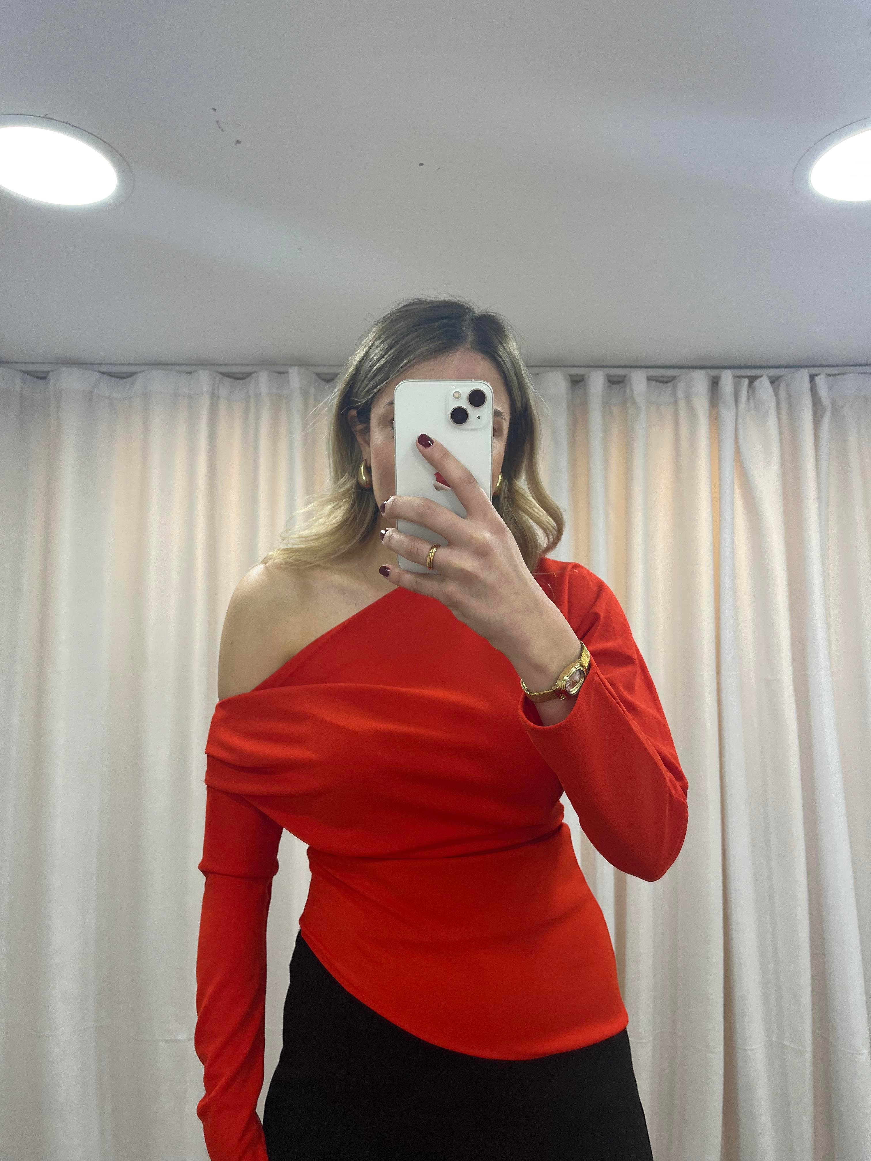 Omuz Detay Bluz Kırmızı