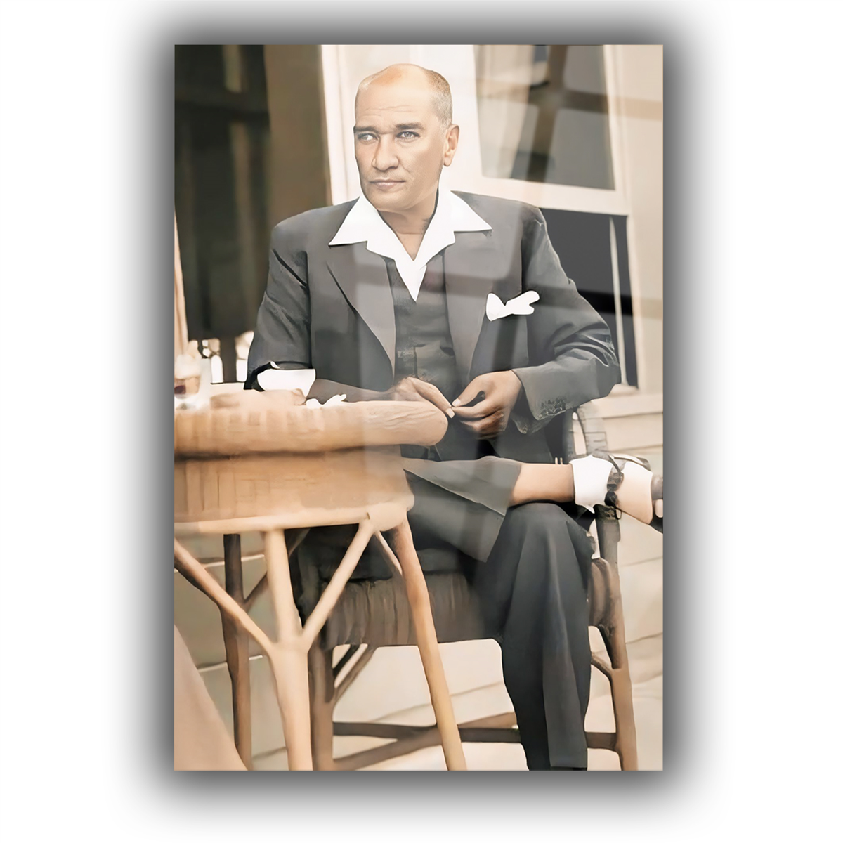 Dikey VatanTemalı Cam Tablo 137