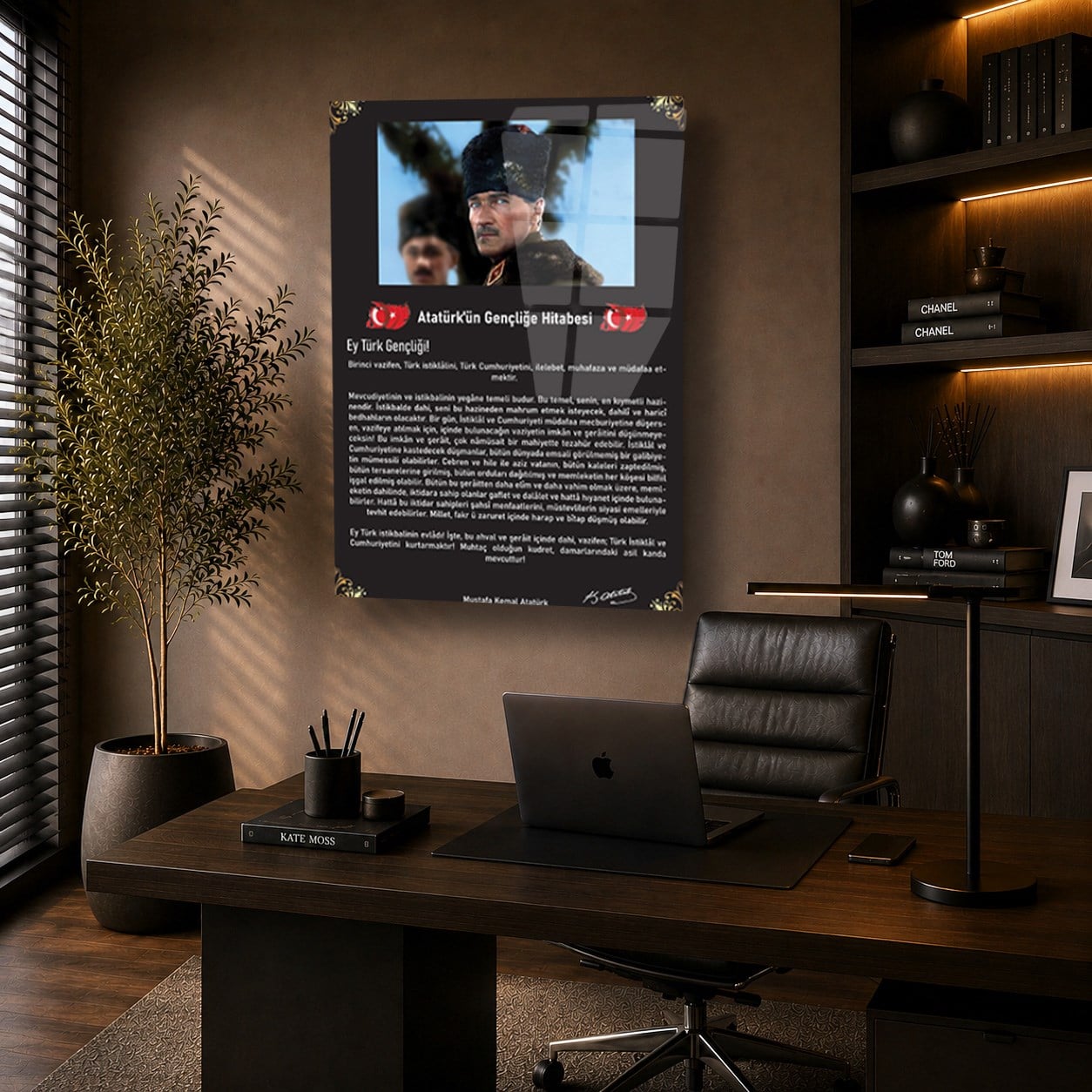 GENÇLİĞE HİTABE YAZILI CAM TABLO