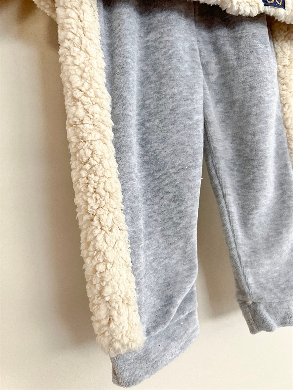 Ayıcıklı Yumuşak Dokulu Krem Takım