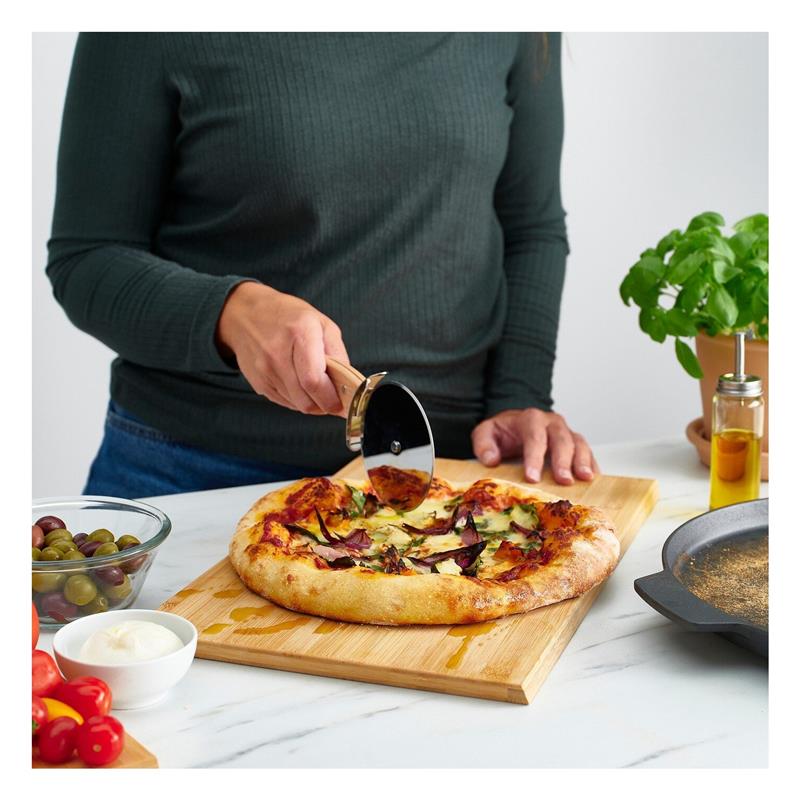 IKE GRILLTIDER PİZZA KESİCİ 22 PASLANMAZ ÇELİK/KAYIN 00591031