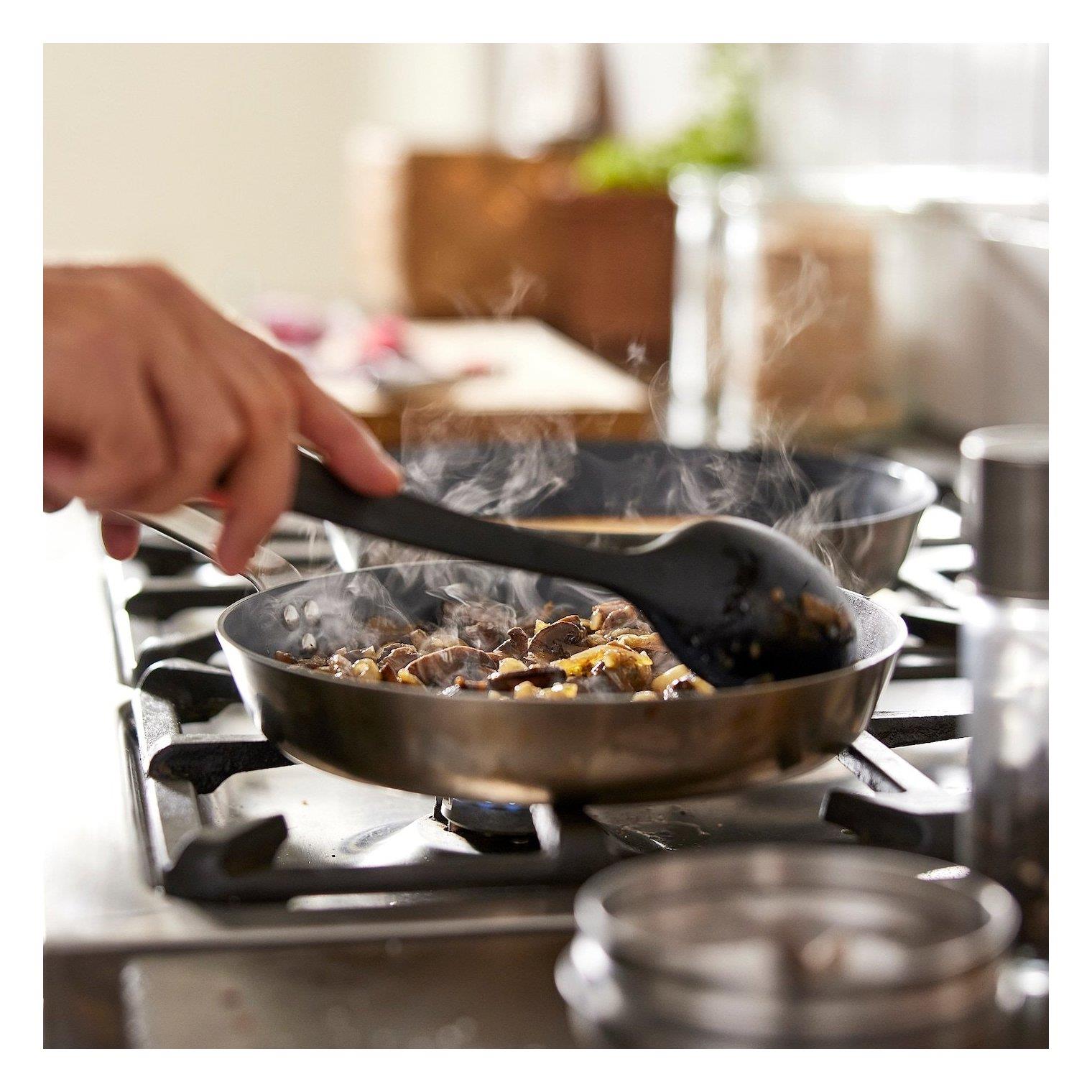 IKE HEMKOMST KIZARTMA TAVASI YAPIŞMAZ KAPLAMA-PASLANMAZ ÇELİK  24 CM 80580095