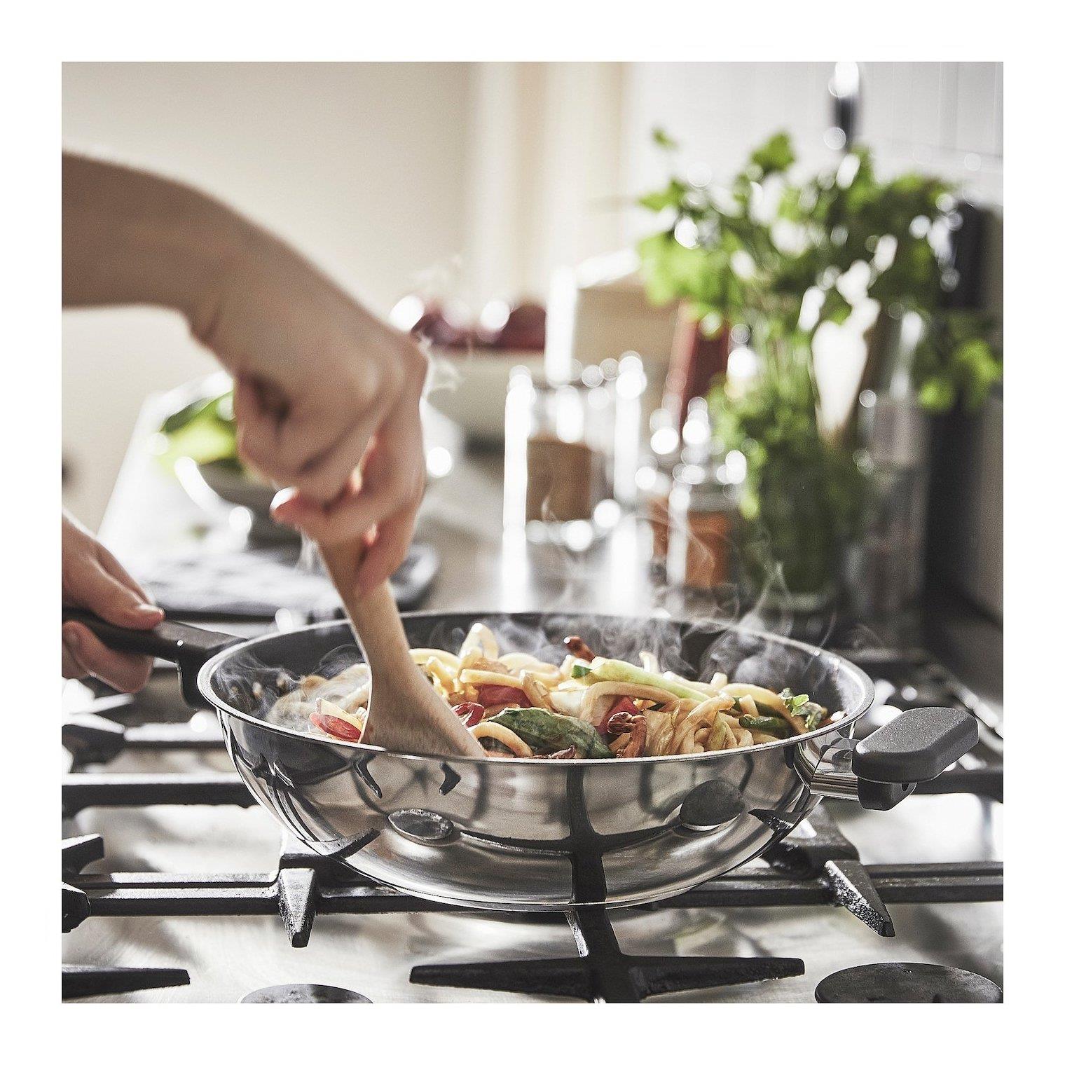 IKE MIDDAGSMAT WOK TAVA YAPIŞMAZ KAPLAMA-PASLANMAZ ÇELİK 28 CM 50463696