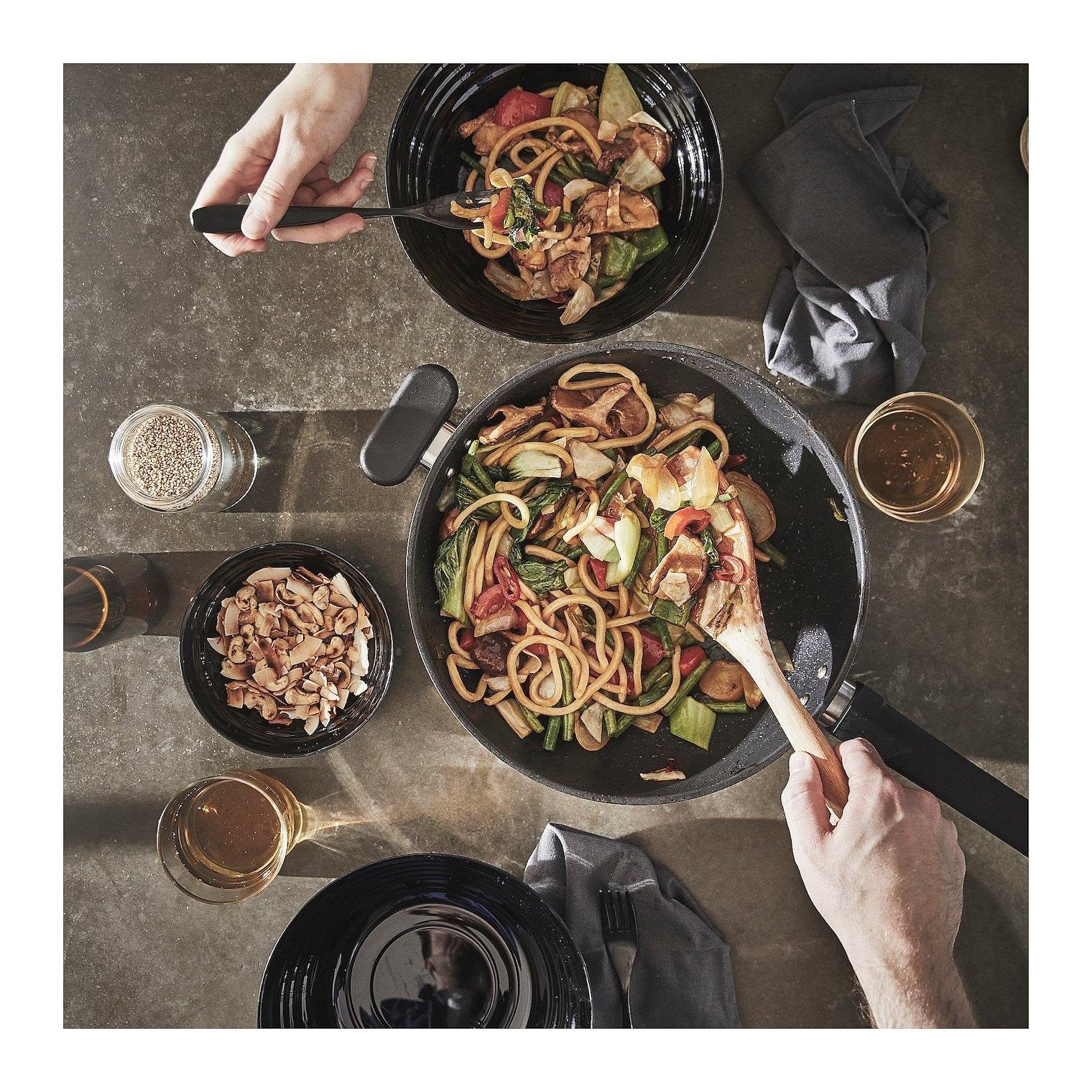 IKE MIDDAGSMAT WOK TAVA YAPIŞMAZ KAPLAMA-PASLANMAZ ÇELİK 28 CM 50463696