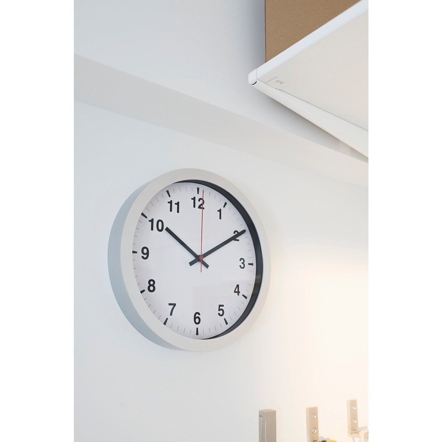 IKE TJALLA DUVAR SAATİ GRİ 28 CM 80540882