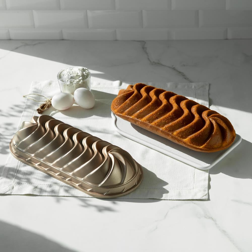 Nehir Bella Gold Döküm Baton Kek Kalıbı 35 Cm