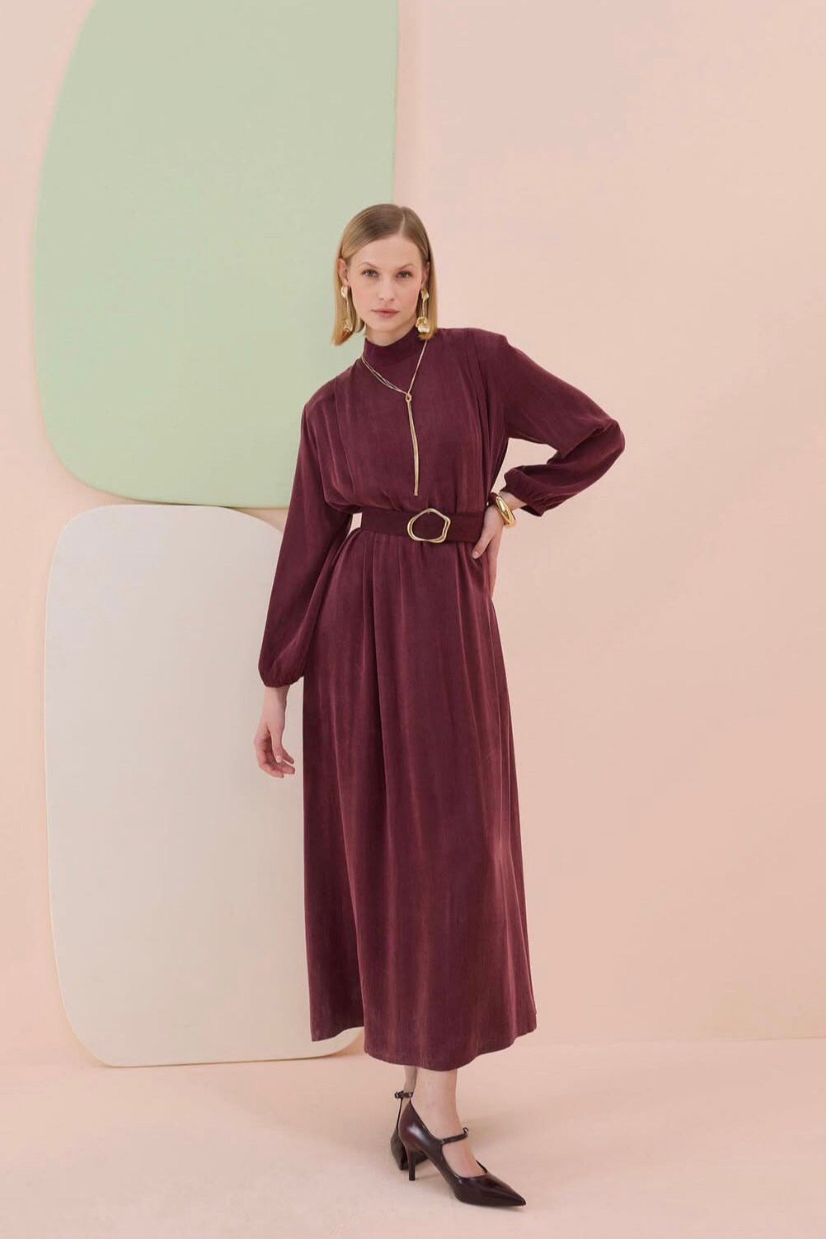 Puane Kemer Ve Vatka Detaylı Elbise 