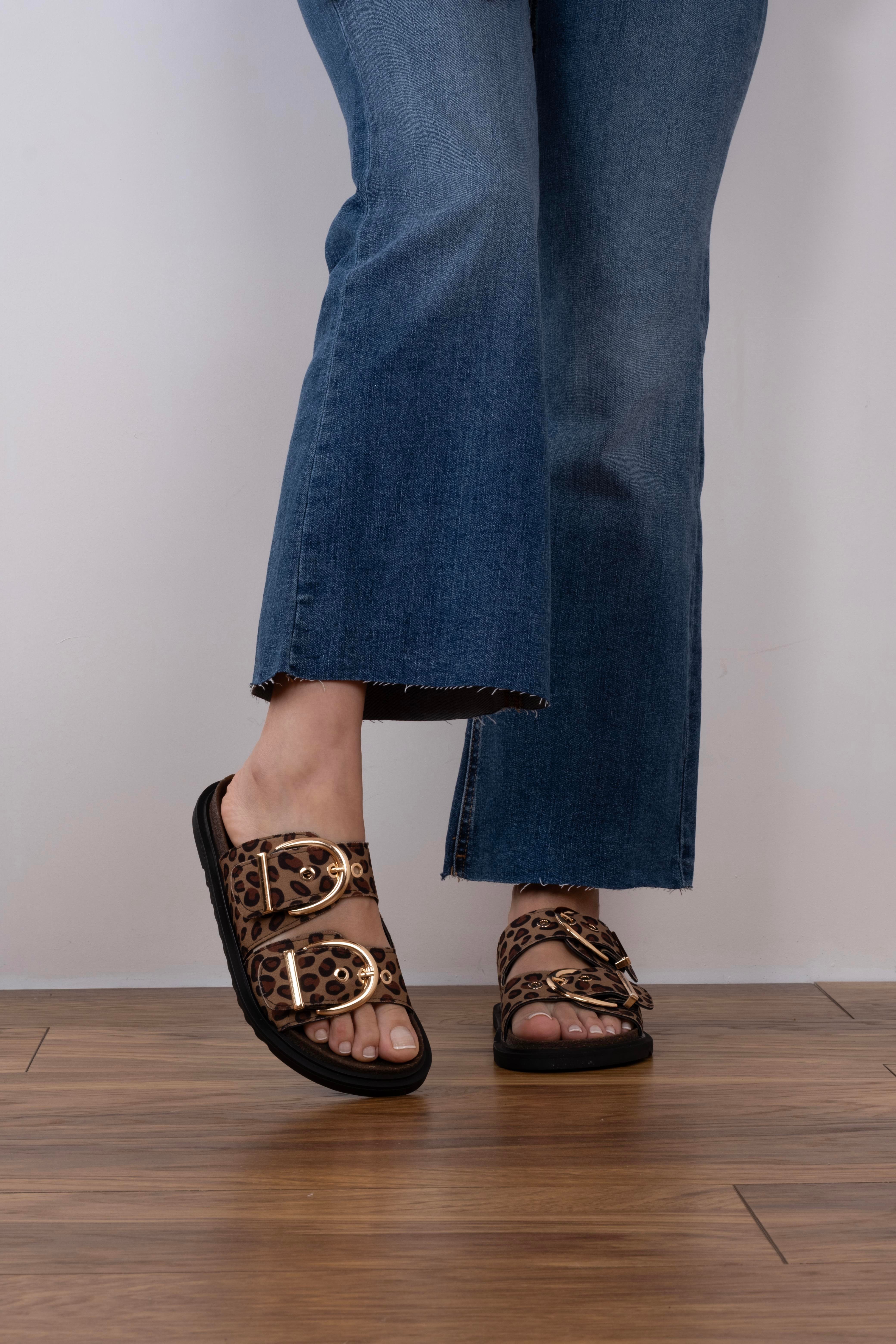 Ganie Model İki Kemerli Terlik Leopar