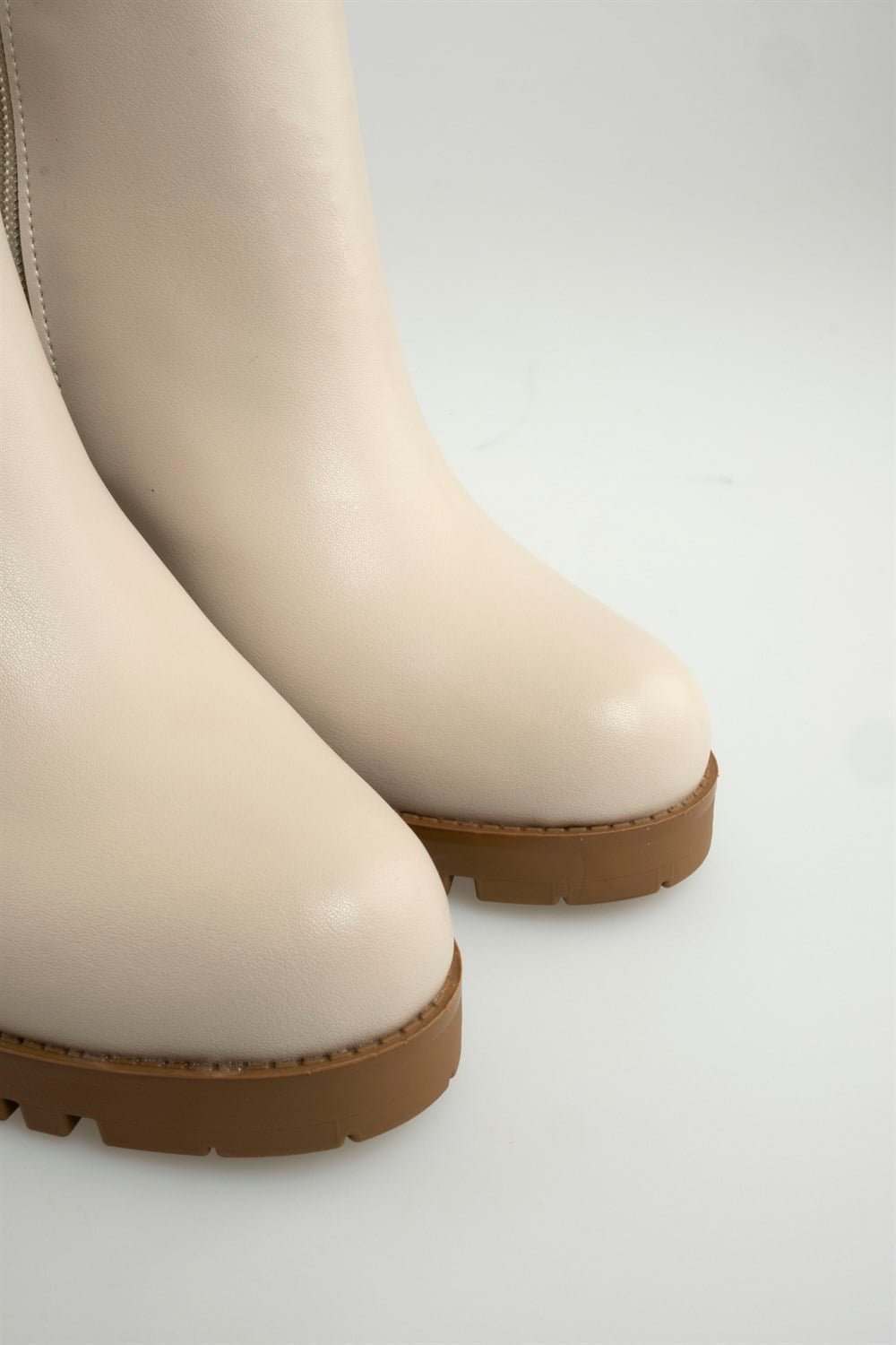 Giona Model Platform Topuklu Çizme Bej