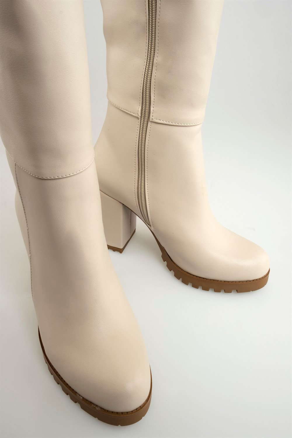 Giona Model Platform Topuklu Çizme Bej