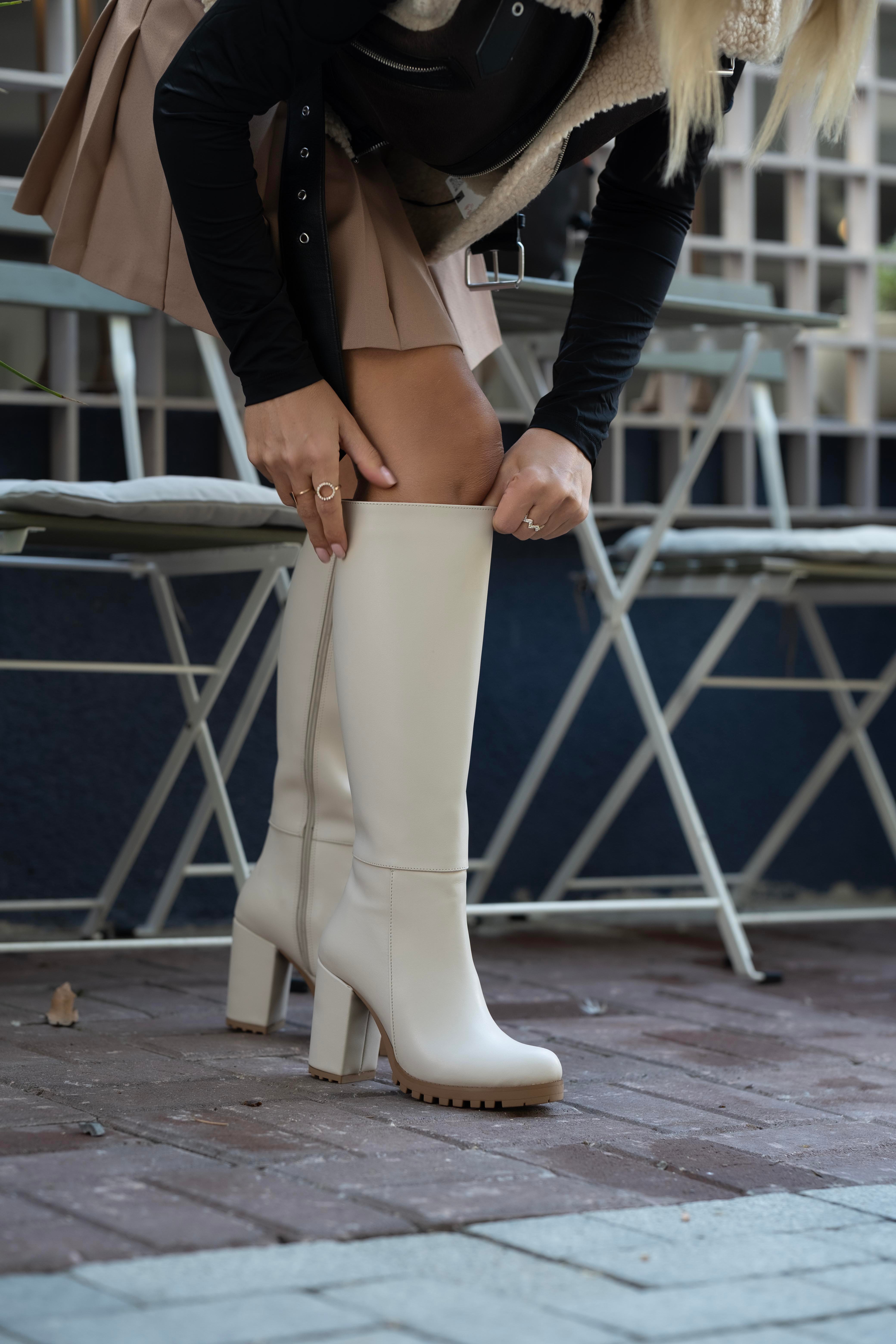 Giona Model Platform Topuklu Çizme Bej