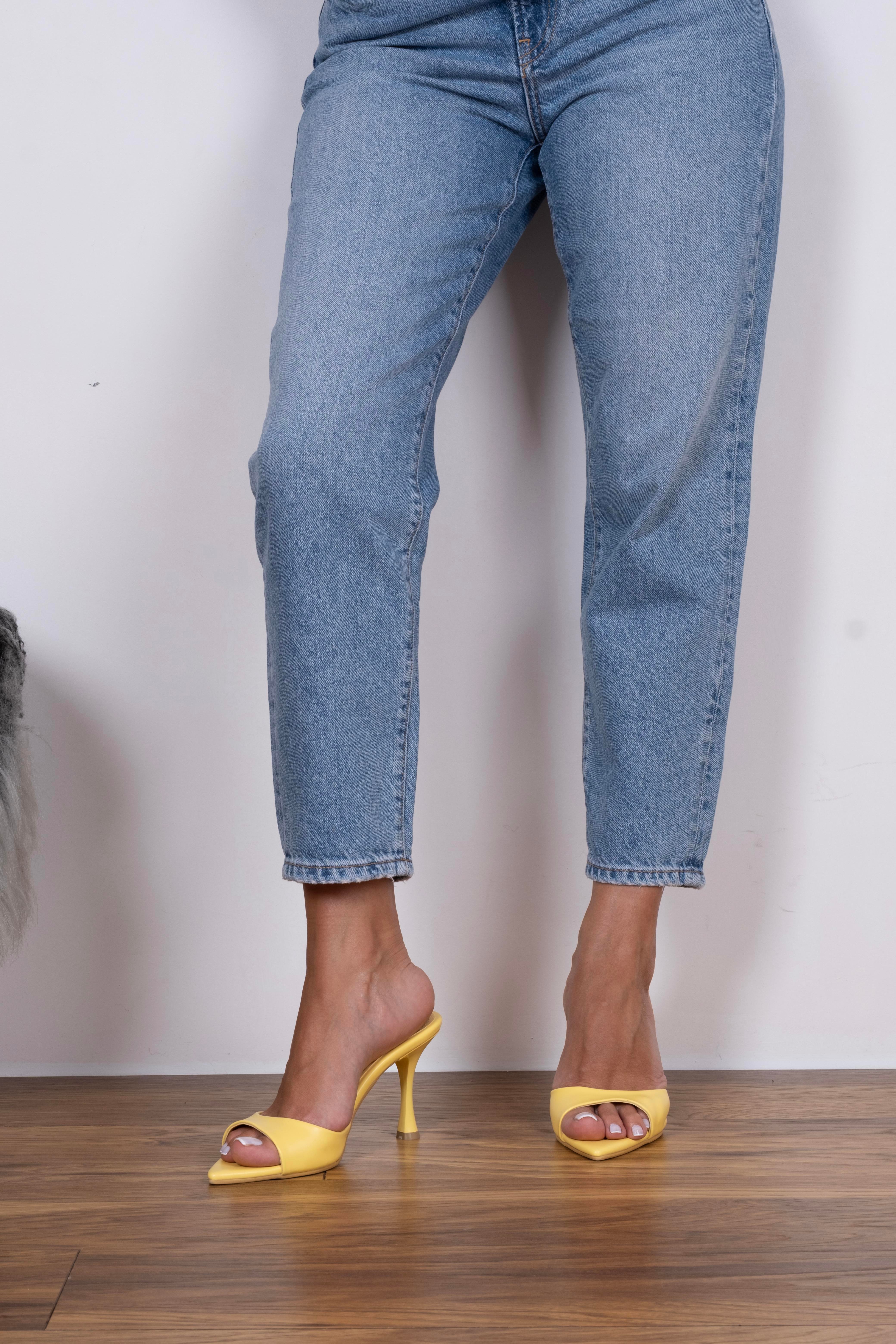 Peri Model Sivri Terlik Sarı