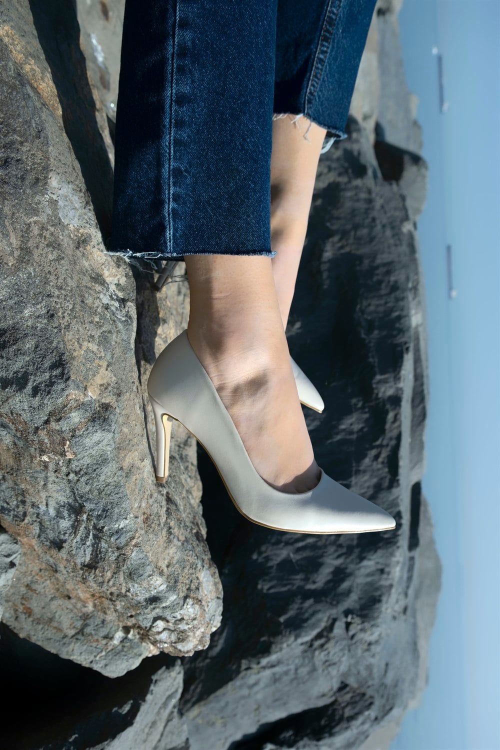 Venüs Model Klasik Stiletto Bej
