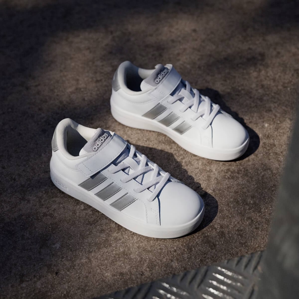 Adidas Grand Court 3.0 EL C Çocuk Ayakkabısı - Beyaz / Gümüş