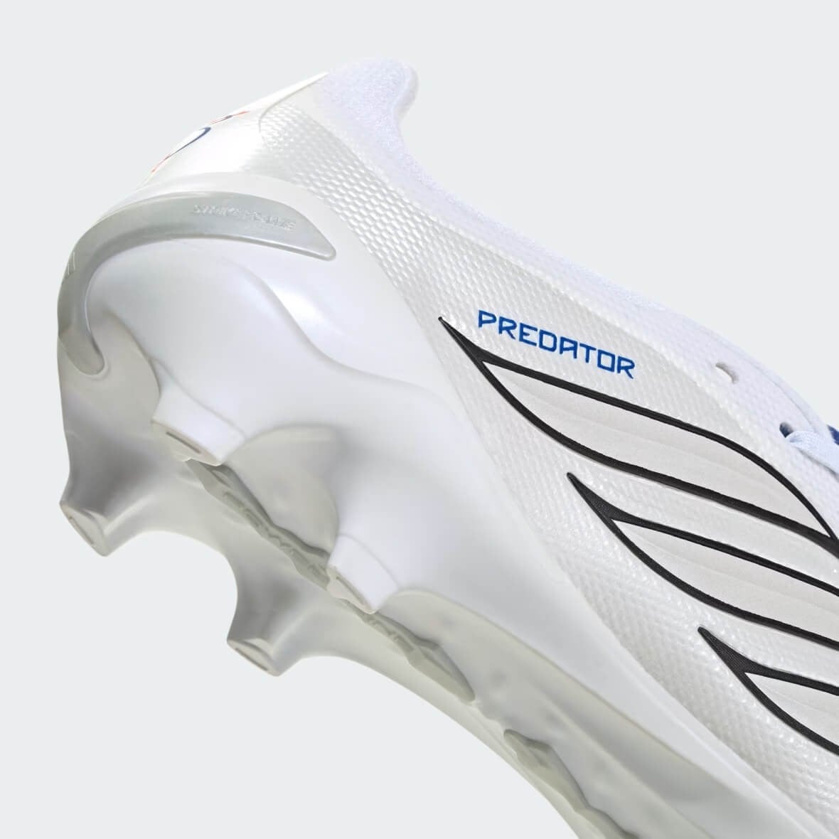 Adidas Predator League FT FG Katlanır Dilli Çim Saha Kramponu - Beyaz
