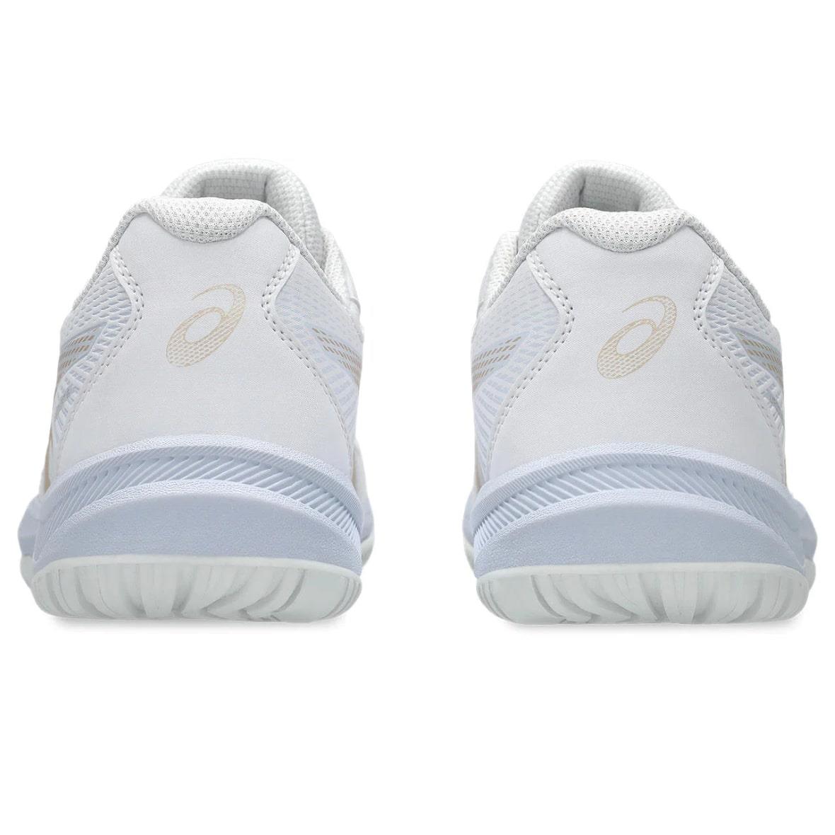 Asics Upcourt 6 Kadın Spor Ayakkabı - Beyaz / Altın
