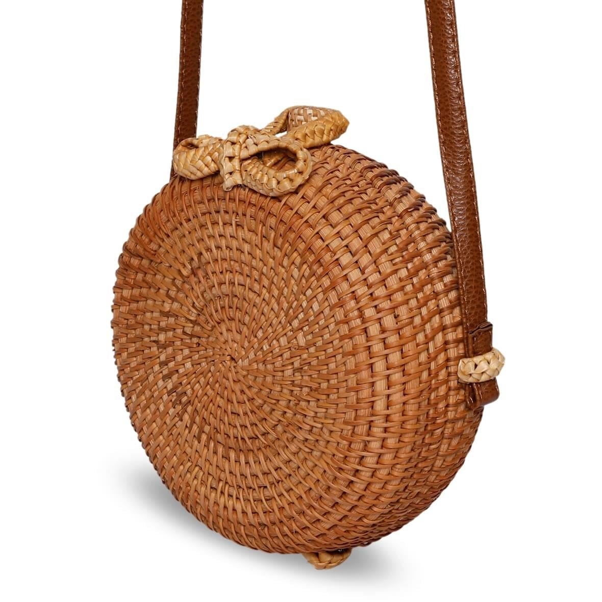 Bagoist 16 Cm Tam Oval Rattan Çanta